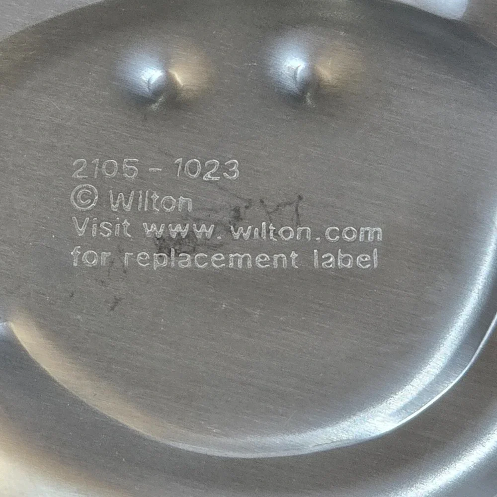 Wilton Monkey Cake Pan Kids Silver 2105-1023‎ Jungle Safari DIY Baking Novelty